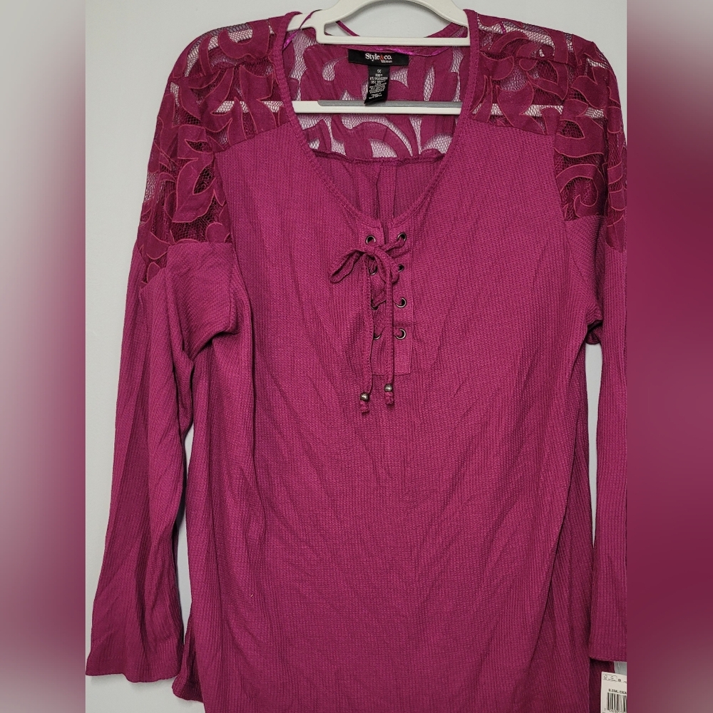 Style & Co Waffle knit tee with Lazer cut details 1X